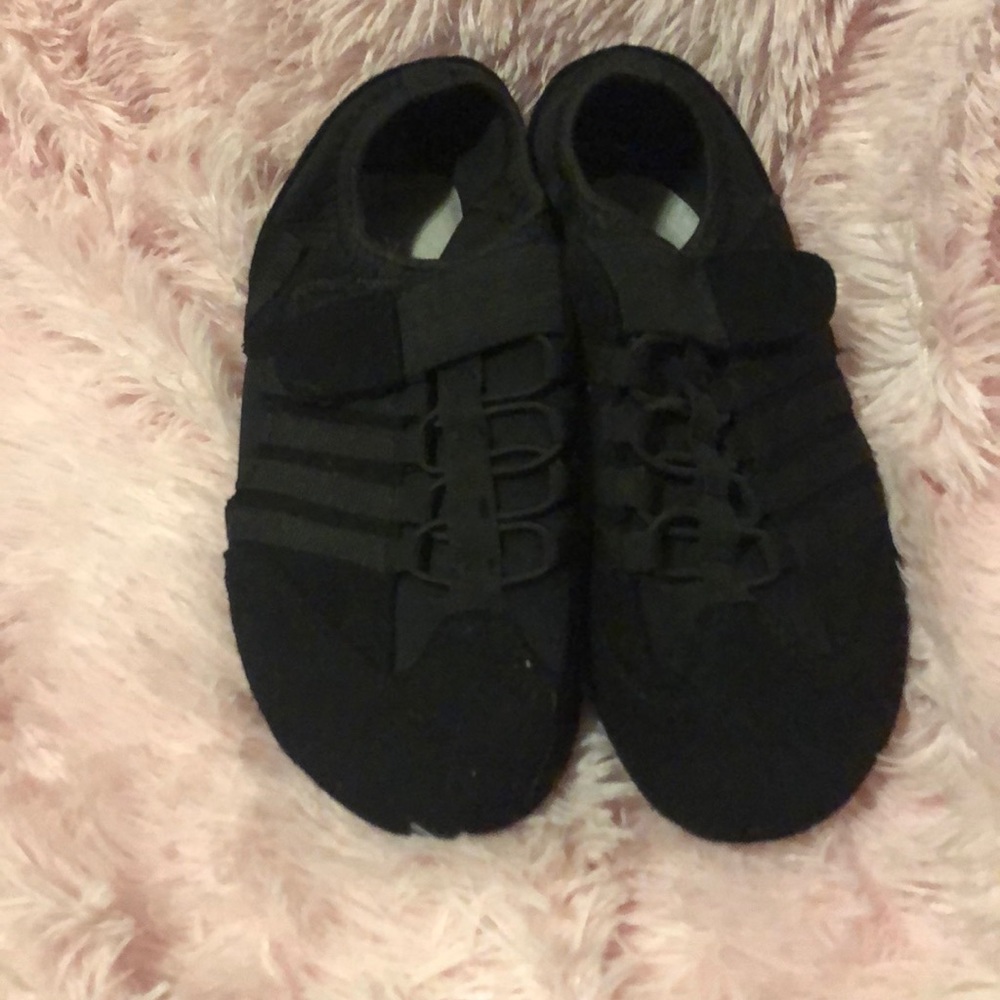 Yoga shoes